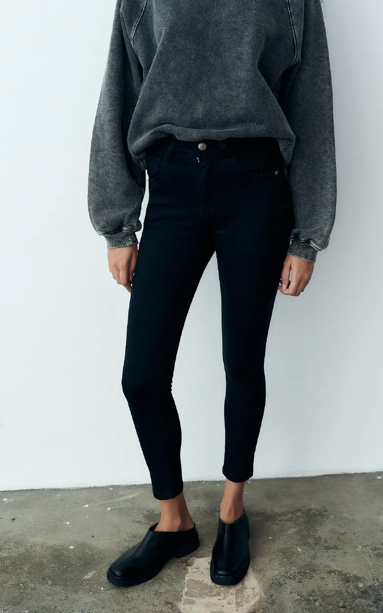 Skinny 1493 - Imagen 4