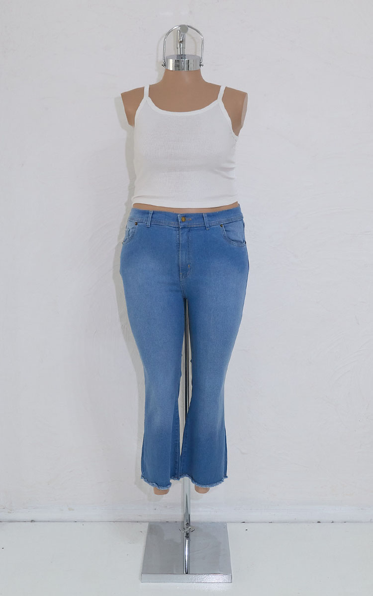 Plus Size Flare Crop Tiro Alto 2314 Claro