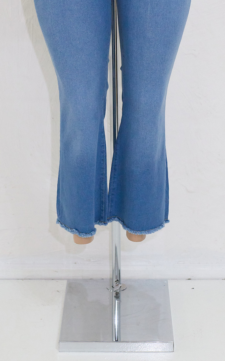 Plus Size Flare Crop Tiro Alto 2314 Claro - Imagen 4