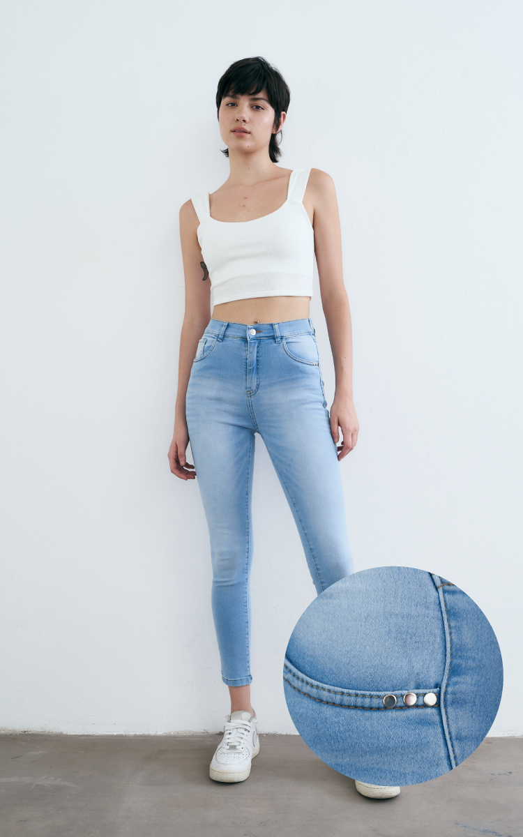 Skinny Tiro Alto 1754 Claro C/ Tachas