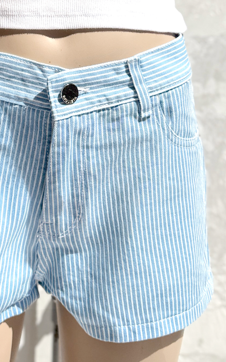 Short Tiro Medio 0396 Rayado Celeste - Imagen 3