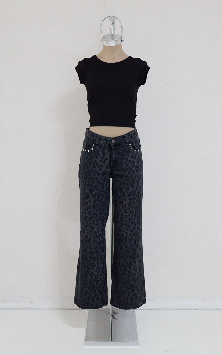 Wide Animal Print Con Tachas